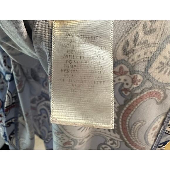 Kim Roger's Women's Curvy Blouse Paisley Whimsical Blues Size 3x - Picture 5 of 8